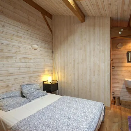 Confortables Pour 10 Pers. Avec Jardin, Terrasse Et Equipements Modernes - Fr-1-496-185 Holiday home