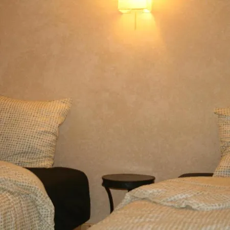 Holiday home Confortables Pour 10 Pers. Avec Jardin, Terrasse Et Equipements Modernes - Fr-1-496-185