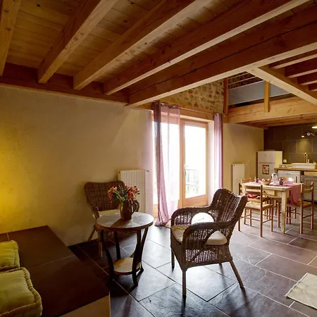 Holiday home Confortables Pour 10 Pers. Avec Jardin, Terrasse Et Equipements Modernes - Fr-1-496-185 *